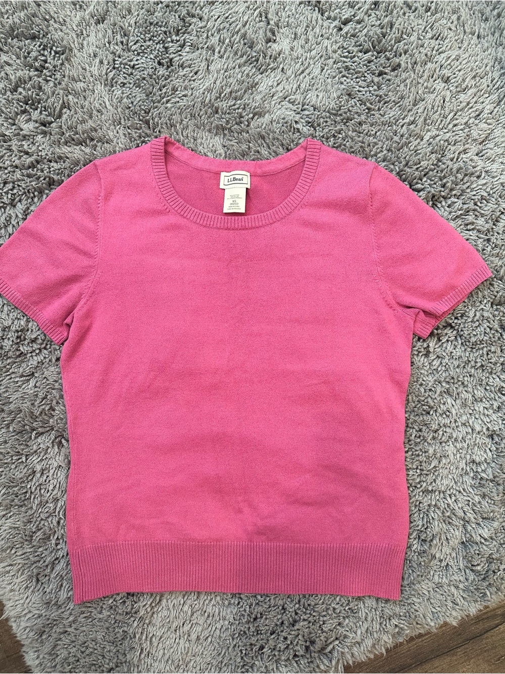 L.L. Bean Women's Short-Sleeve Crewneck Sweater in Bright Pink